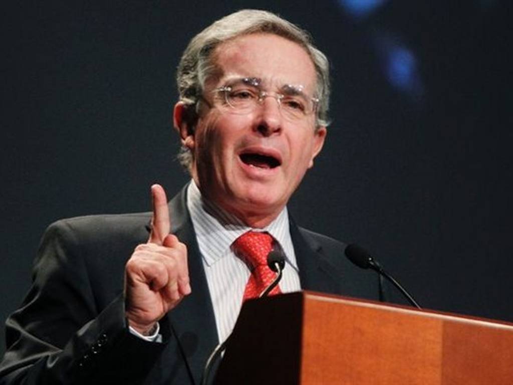 ¿Uribe, el saboteador de la paz en Colombia?