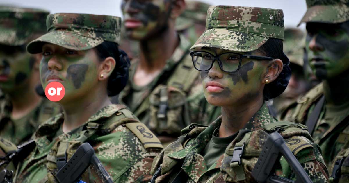 Enderezar las Fuerzas Militares, ¿obligando a las mujeres?